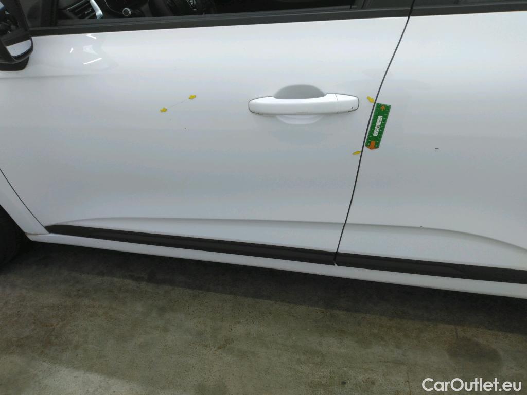  Renault  Clio  V Société Air Nav 1.5 dCi 85CV BVM6 E6dT #30