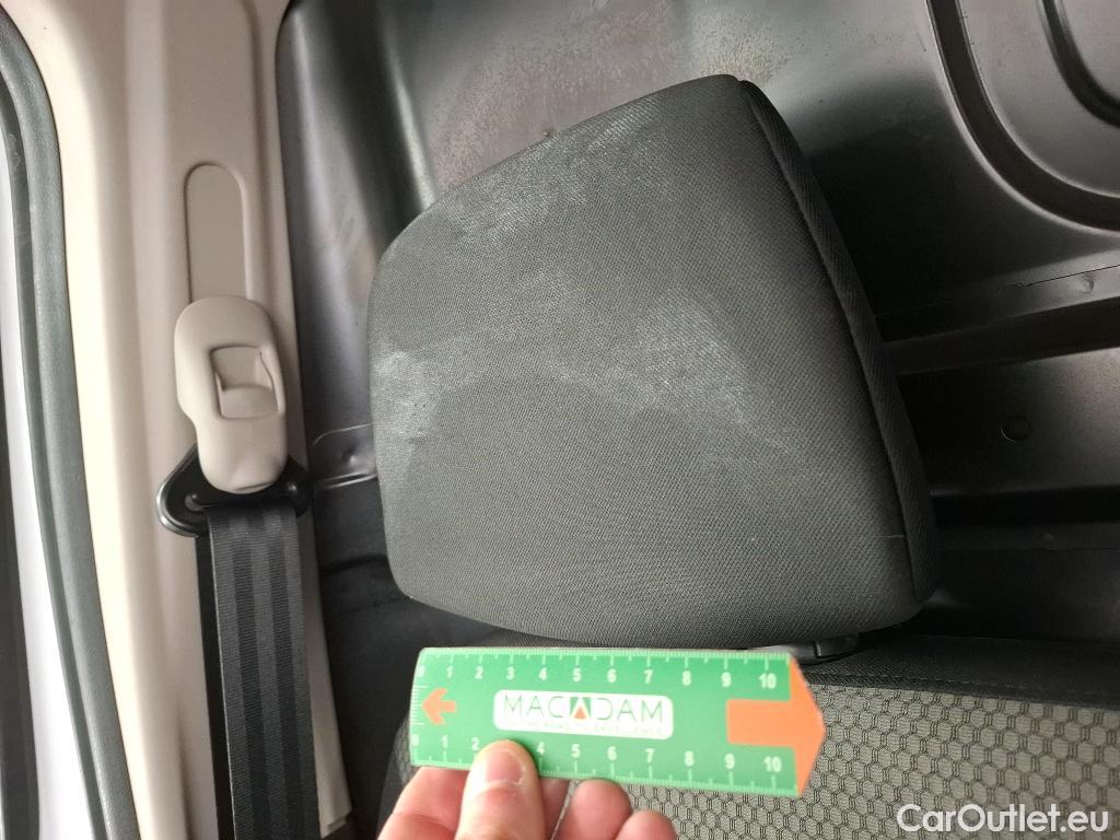 Renault  Kangoo  Express Extra (Série Spéciale) 1.5 dCi 90CV BVM5 E6 #26