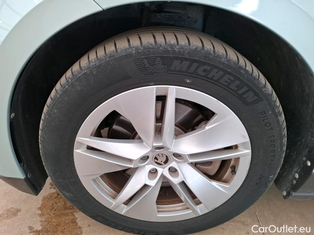  Skoda  ENYAQ SKODA  / 2020 / 5P / SUV iV 80 #2