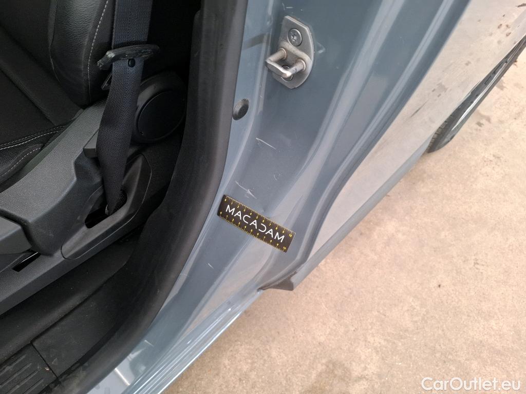  Renault  Kangoo RENAULT  / 2021 / 4P / Fourgonnette Extra - Blue dCi95 Sésame Ouvre Toi #16