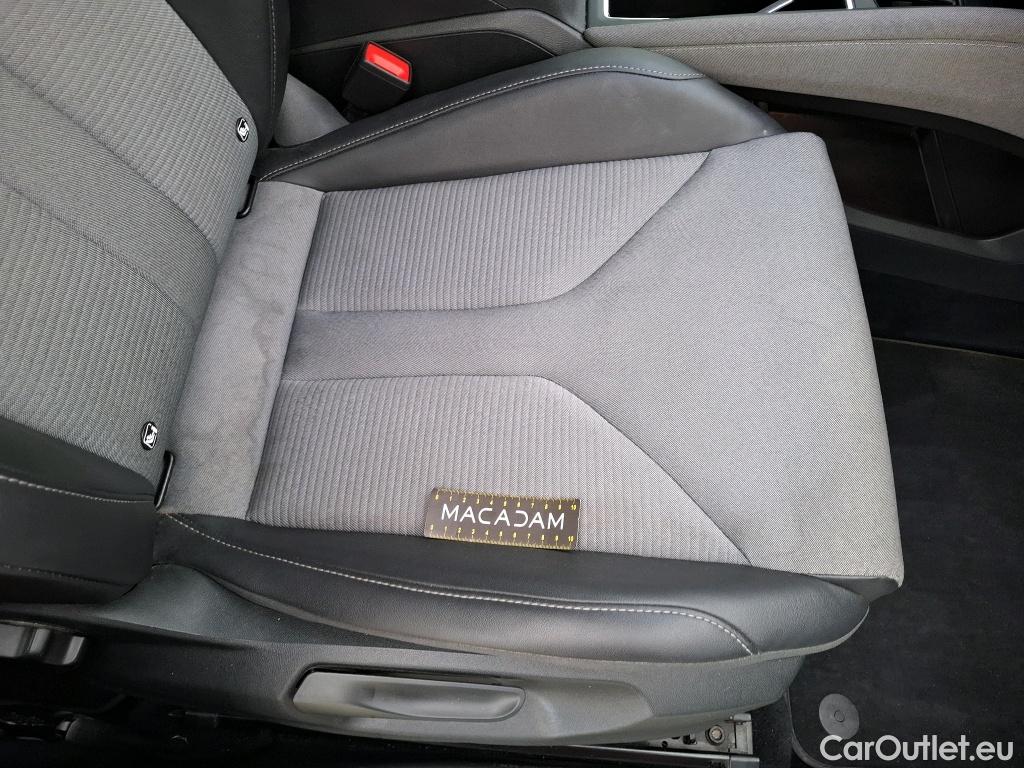  Skoda  ENYAQ SKODA  / 2020 / 5P / SUV iV 80 #24