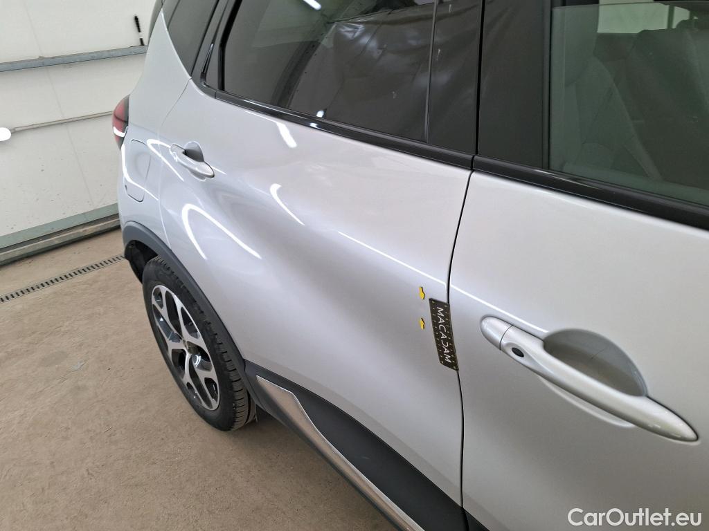  Renault  Captur RENAULT  / 2017 / 5P / Crossover Intens TCe 150 EDC FAP #11