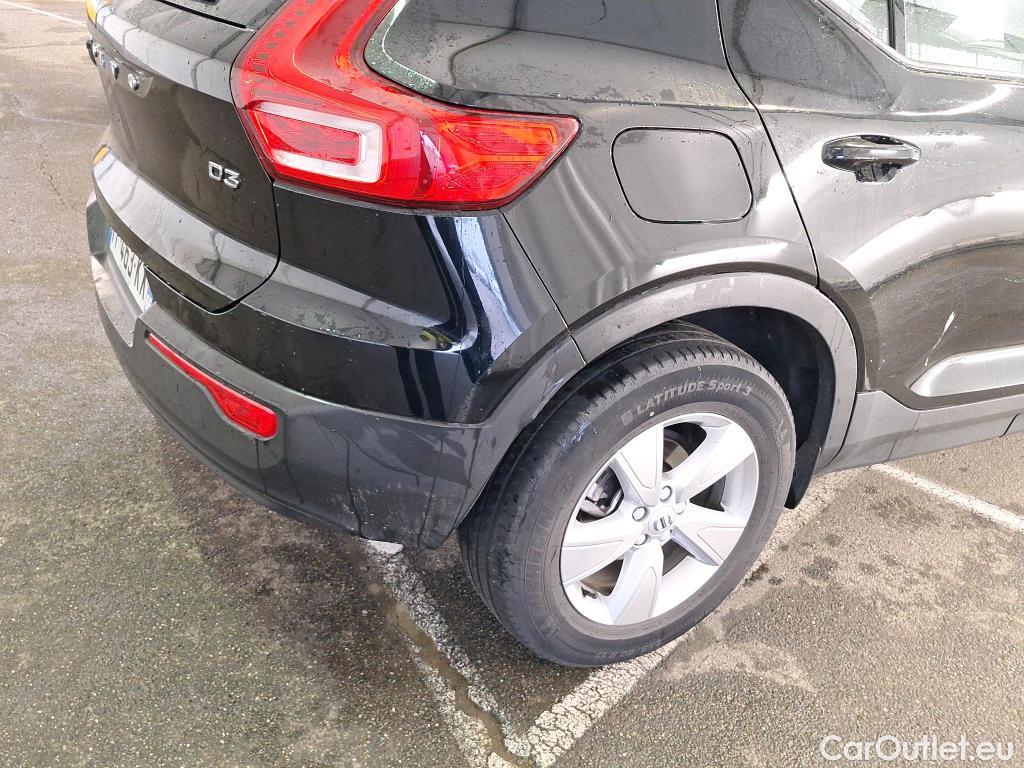  Volvo  XC 40 VOLVO XC40 / 2017 / 5P / SUV D3 AdBlue 150 BM6 #9