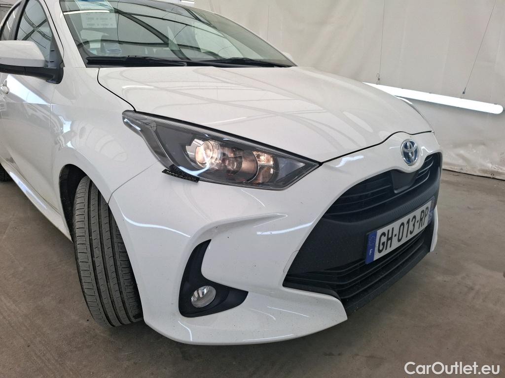  Toyota  Yaris   Hybride 116h Dynamic Business Beyond Zer / Réparation 4396,99 € / rapport AUTOVIZA #4