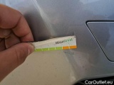  Peugeot  3008 PEUGEOT  / 2020 / 5P / SUV BLUEHDI 130 EAT8 SeS ALLURE #37