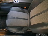  Peugeot  3008 PEUGEOT  / 2020 / 5P / SUV BLUEHDI 130 EAT8 SeS ALLURE #66