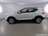  Volvo  XC 40 VOLVO XC40 / 2017 / 5P / SUV D3 MOMENTUM CORE #8