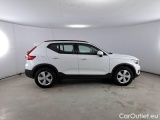  Volvo  XC 40 VOLVO XC40 / 2017 / 5P / SUV D3 MOMENTUM CORE #7
