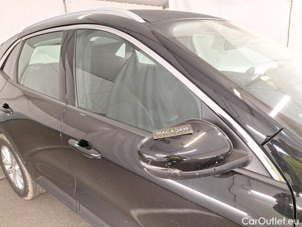  Ford  Kuga FORD  / 2019 / 5P / SUV 2.5 190 hybrid Flexifuel Pshift Titanium #1