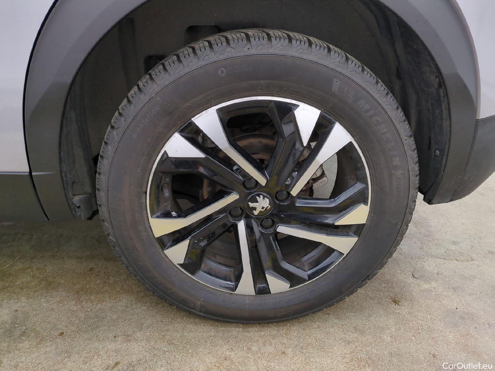  Peugeot  2008  Allure Business 1.2 PureTech 100CV BVM6 E6d #2