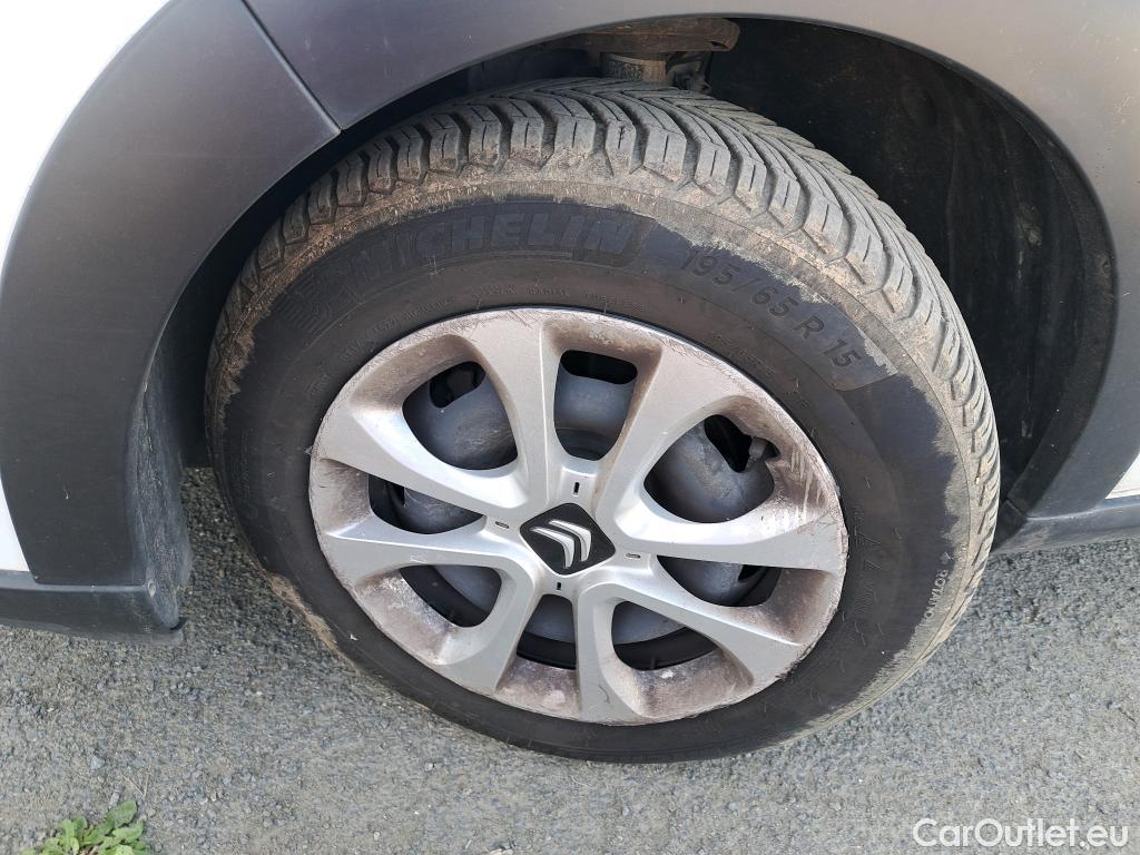  Citroen  C3  Feel Business 1.5 BlueHDI 100CV BVM6 E6dT #9