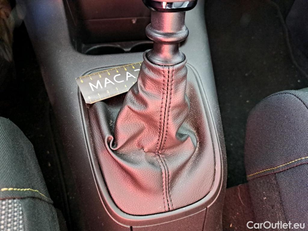  Citroen  C3  Feel Business 1.5 BlueHDI 100CV BVM6 E6dT #7