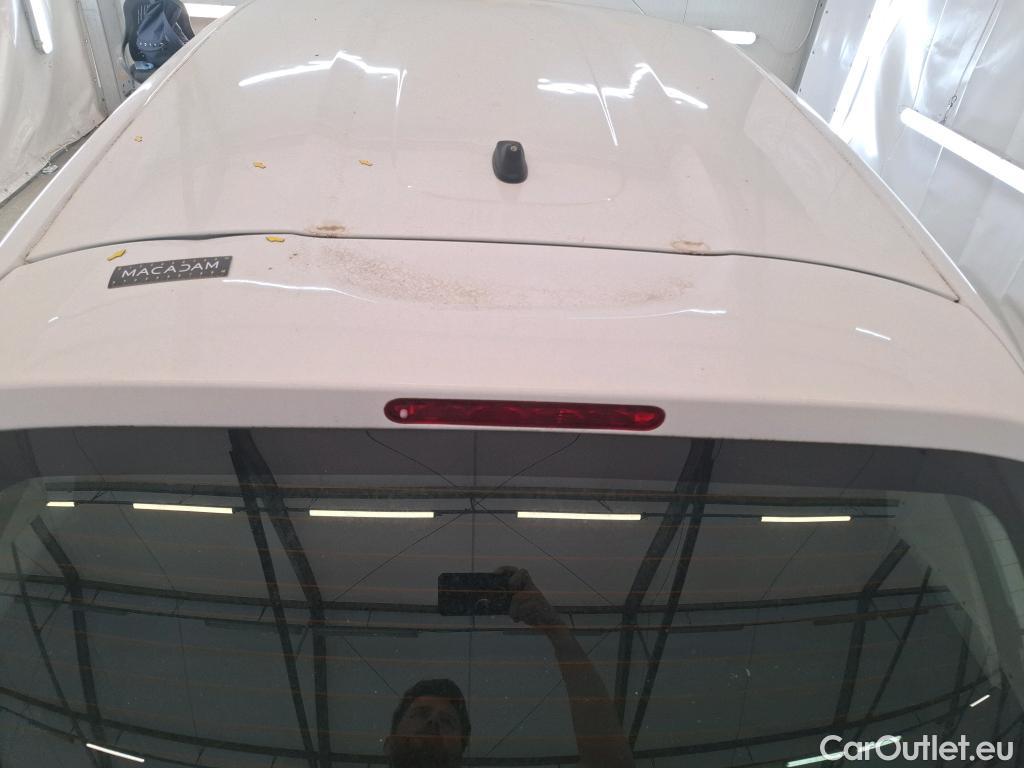  Citroen  C3  Société Feel Nav 1.2 PureTech 80CV BVM5 E6d #25