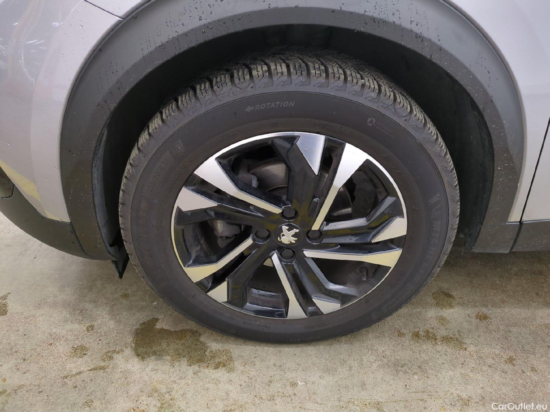  Peugeot  2008  Allure Business 1.2 PureTech 100CV BVM6 E6d #1