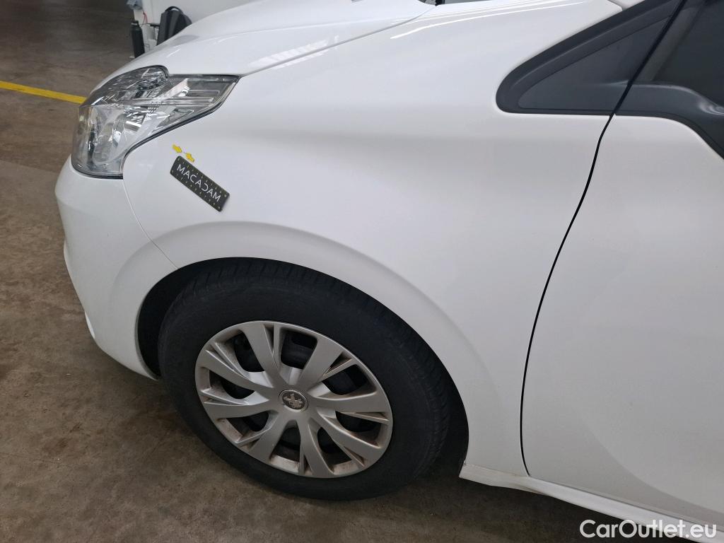  Peugeot  208  Affaire Premium Pack 1.5 HDi 100CV BVM5 E6dT #54