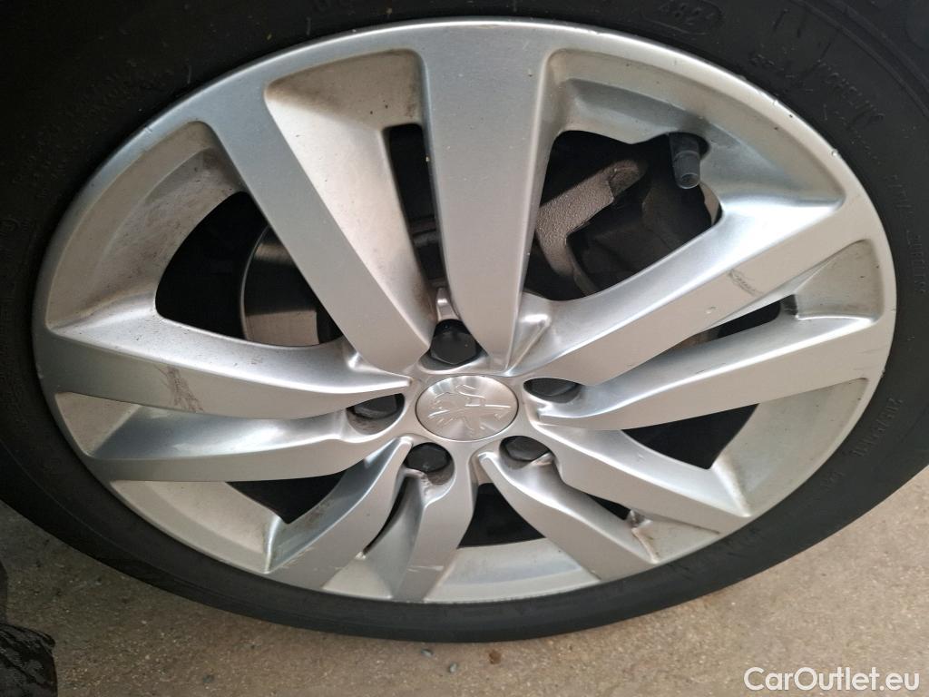  Peugeot  308  Active Business 1.2 PureTech 130CV BVA8 E6 #27
