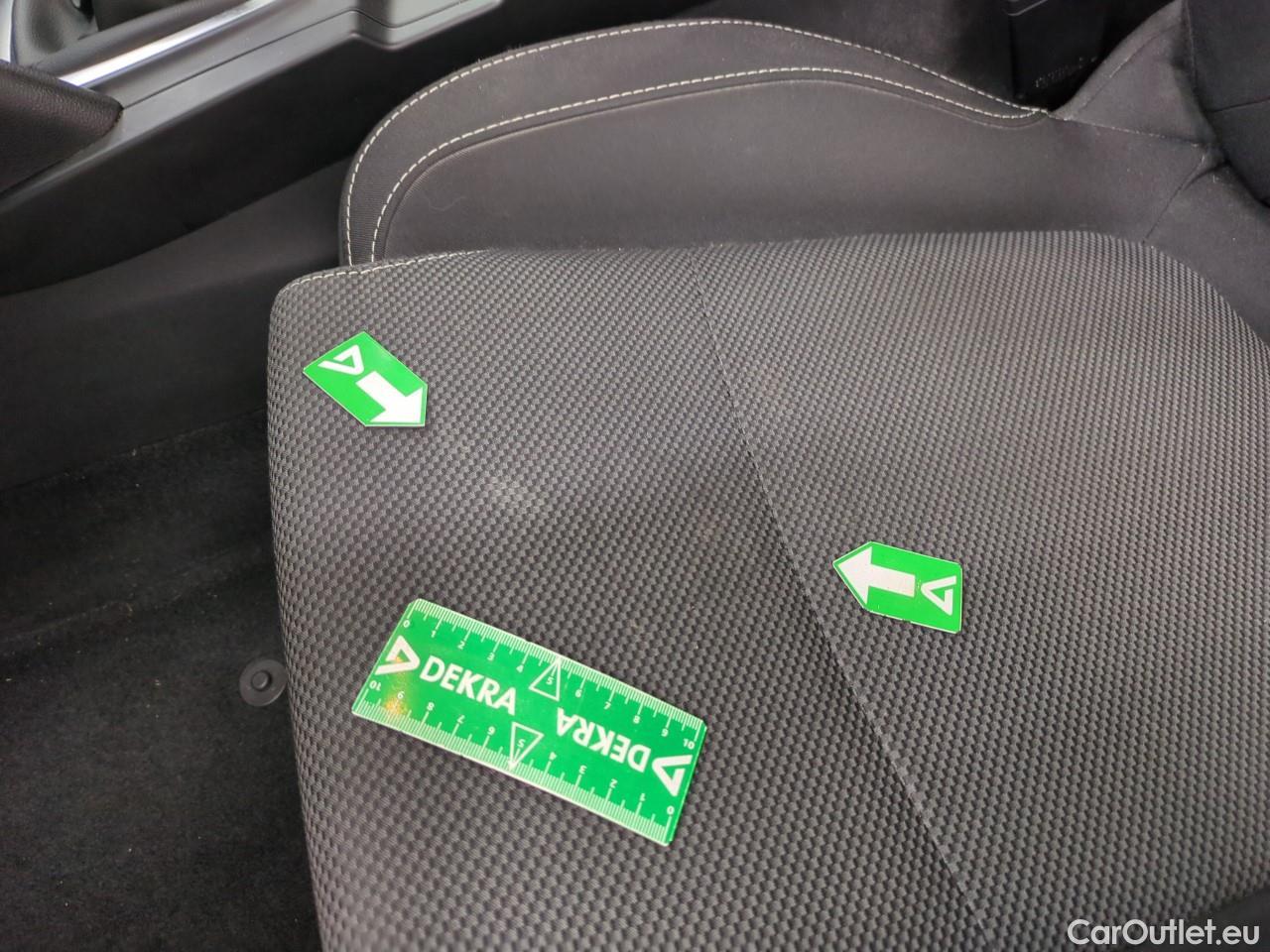  Renault  Megane  IV Berline 5pt. Société Air Nav 1.5 dCi 90CV BVM6 E6 #3