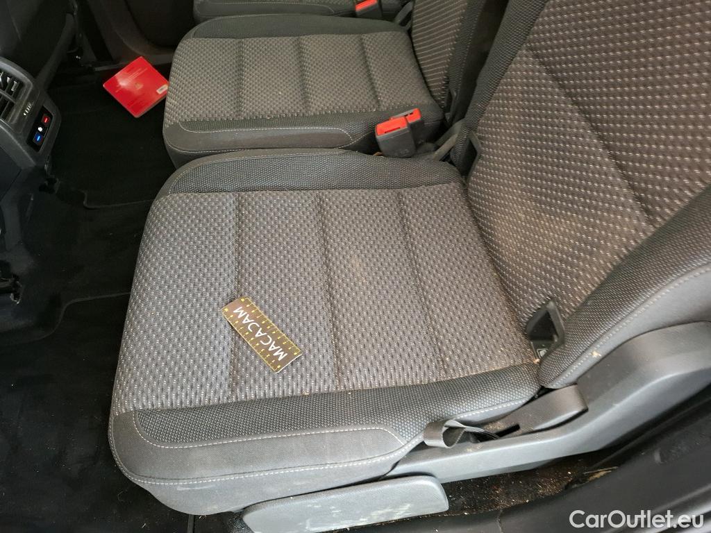  Volkswagen  Touran  Lounge Business BMT/Start-Stopp 2.0 TDI 150CV BVA7 E6d #15