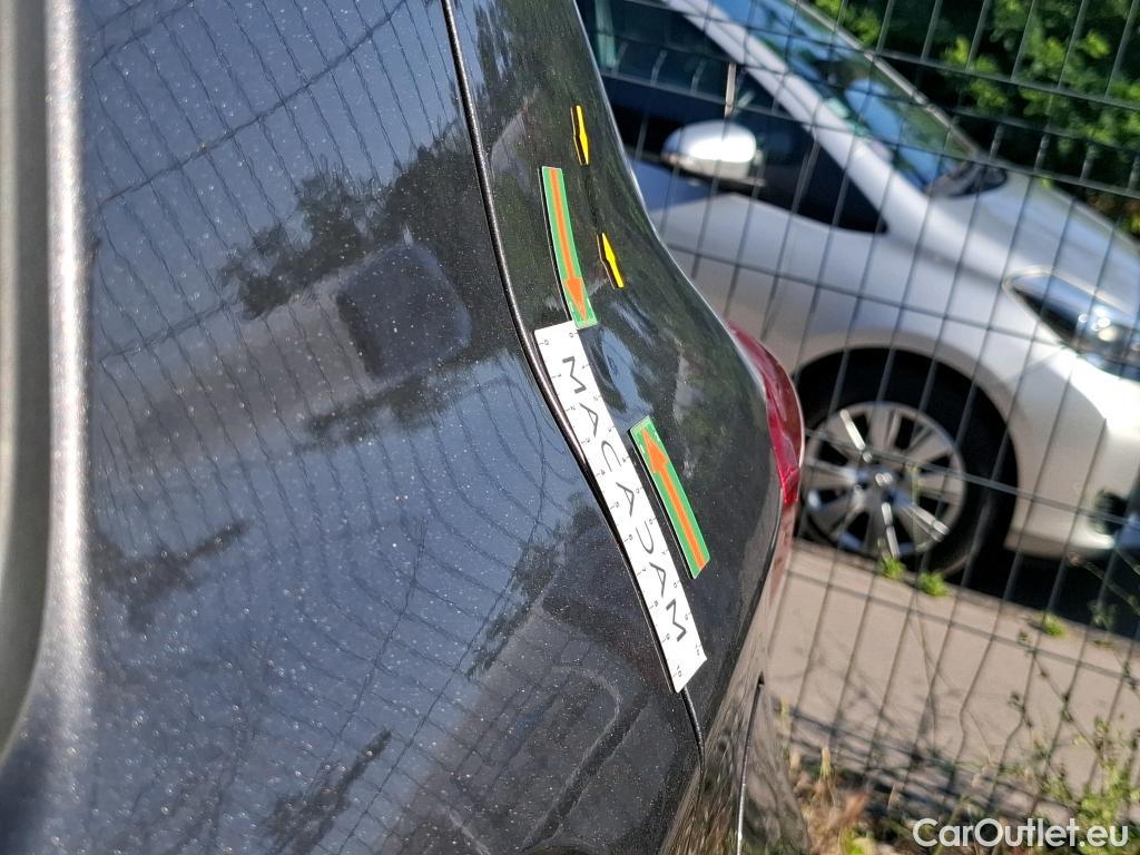  Toyota  Yaris TOYOTA  Hybride / 2017 / 5P / Berline 1.5 VVT-I HYBRID France Business #20