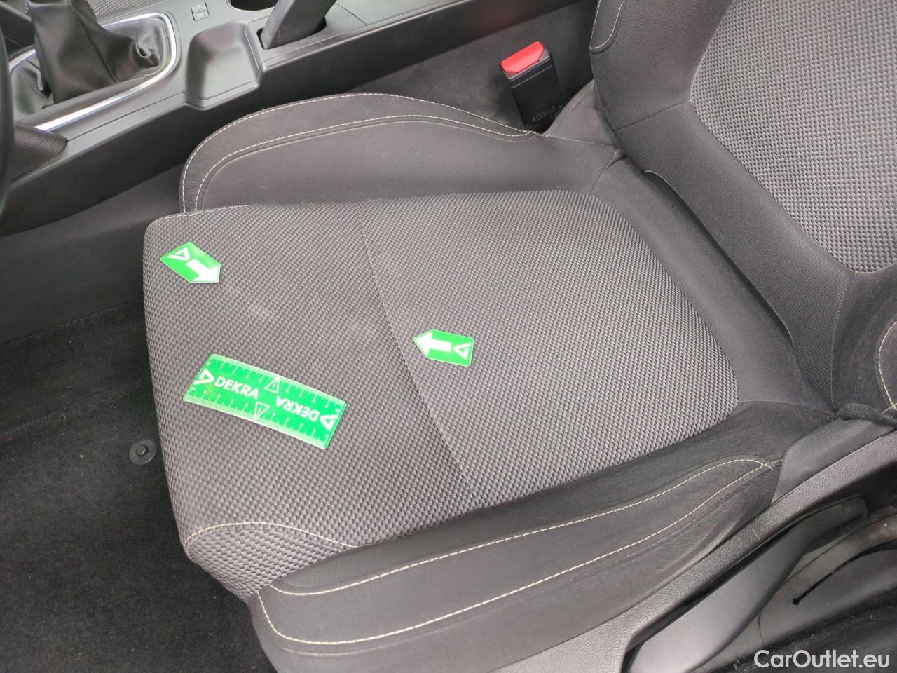  Renault  Megane  IV Berline 5pt. Société Air Nav 1.5 dCi 90CV BVM6 E6 #2