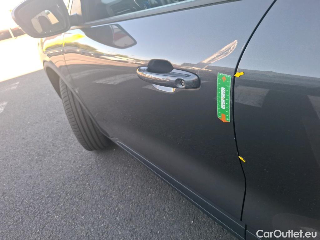  Ford  Kuga FORD  / 2019 / 5P / SUV 2.5 190 hybrid Flexifuel Pshift Titanium #6