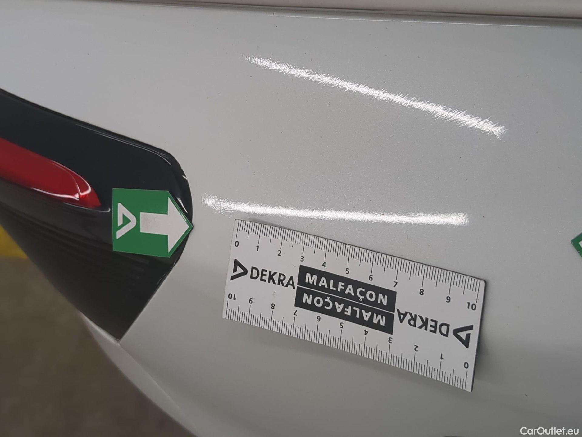  Peugeot  3008  GT Line 1.5 HDi 130CV BVA8 E6dT #41
