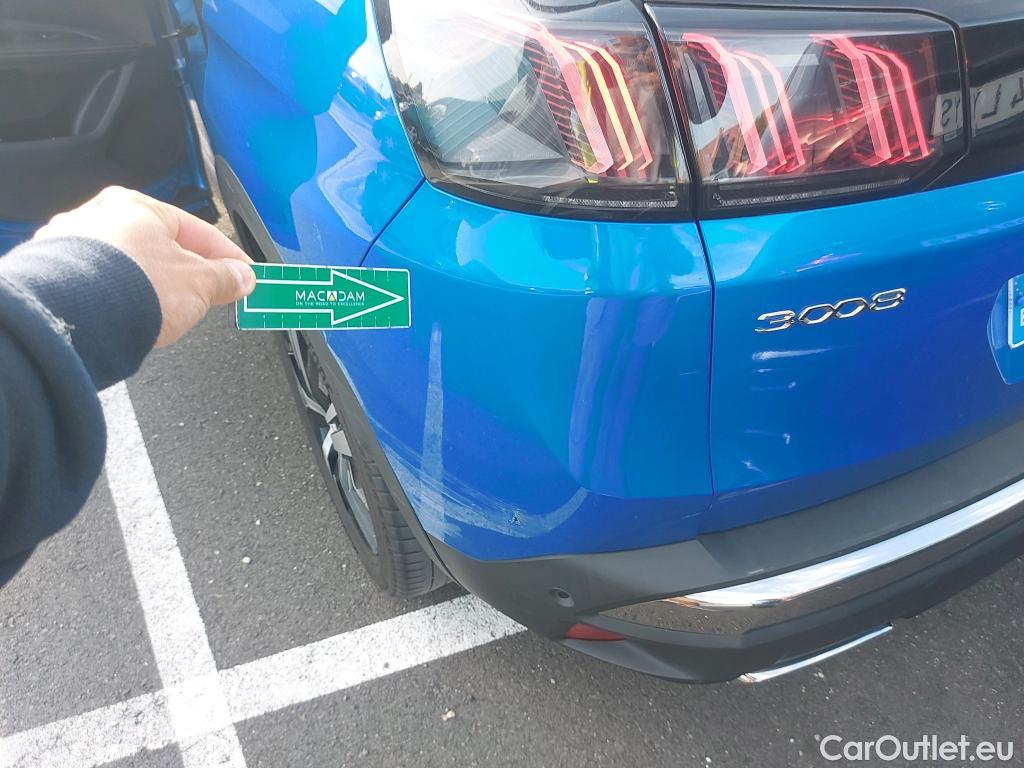  Peugeot  3008 PEUGEOT  / 2020 / 5P / todoterreno 1.5 BlueHDi 96kW S&S GT EAT8 #36