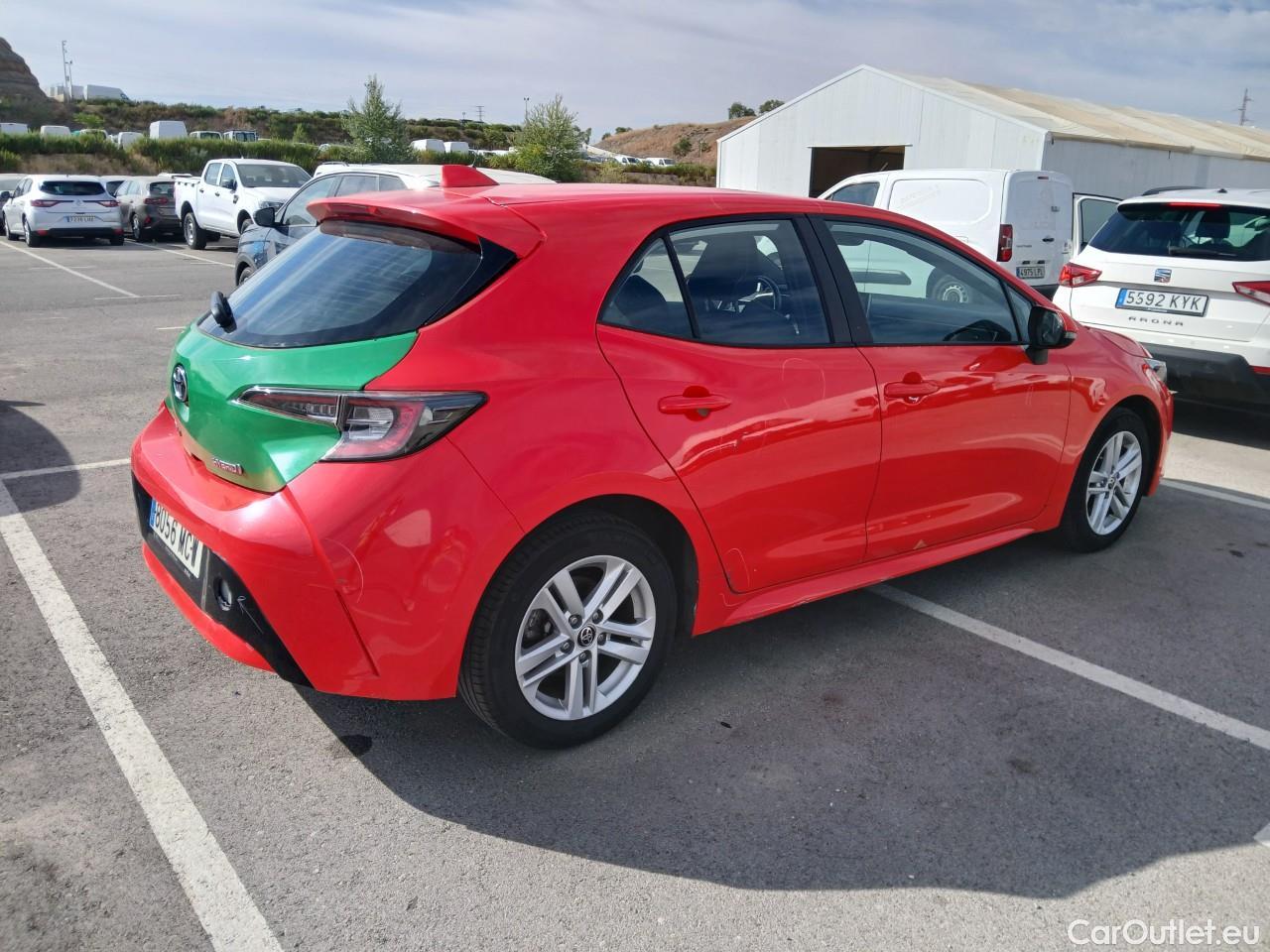 Toyota  Corolla TOYOTA  1.8 125H ACTIVE TECH E-CVT #36