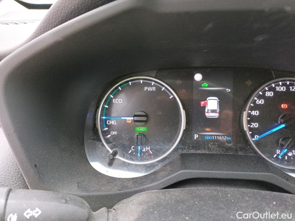  Toyota  RAV4 TOYOTA  / 2018 / 5P / todoterreno 2.5l 220H Business #38