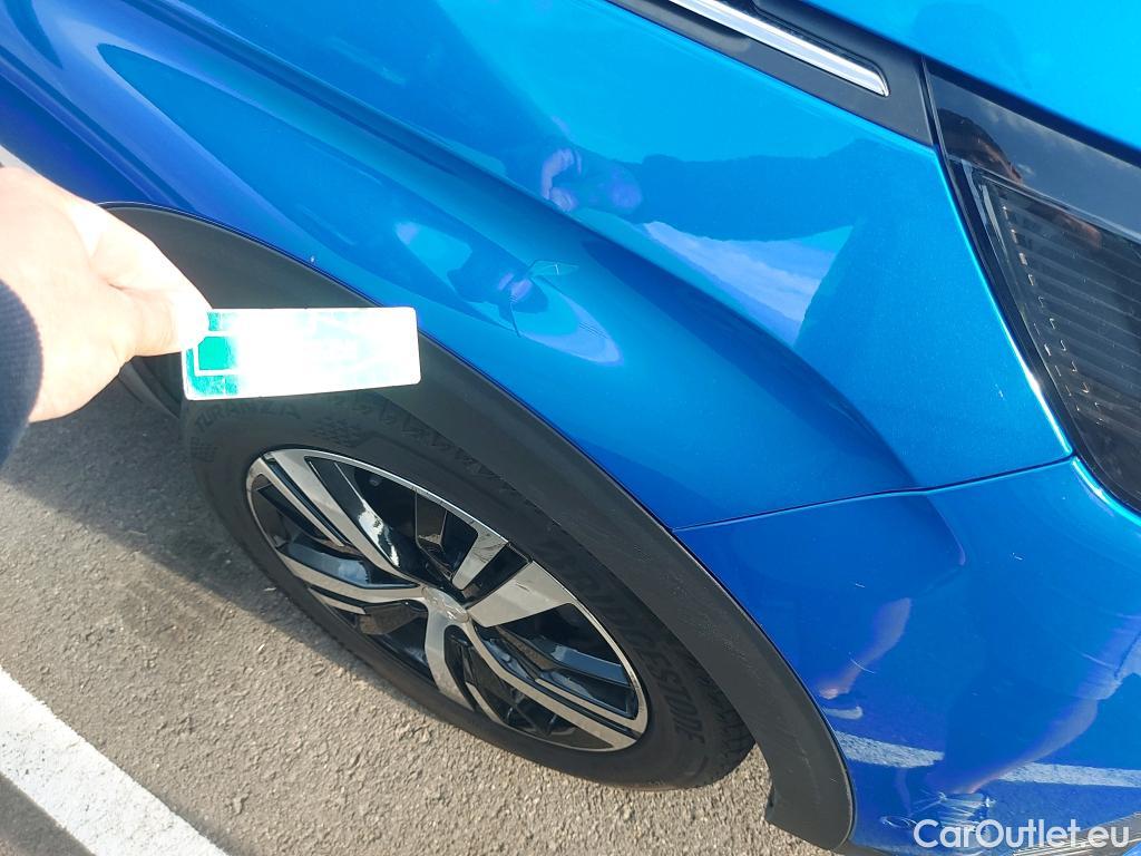  Peugeot  3008 PEUGEOT  / 2020 / 5P / todoterreno 1.5 BlueHDi 96kW S&S GT EAT8 #44