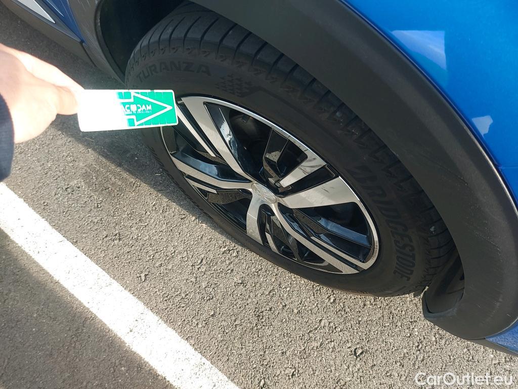  Peugeot  3008 PEUGEOT  / 2020 / 5P / todoterreno 1.5 BlueHDi 96kW S&S GT EAT8 #13