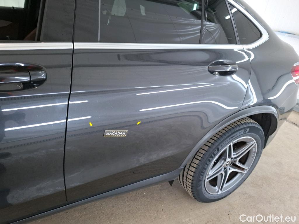  Mercedes  G-Klasee MERCEDES-BENZ GLC Coupe / 2019 / 5P / Coupé GLC 300 e AMG Line 4Matic #4