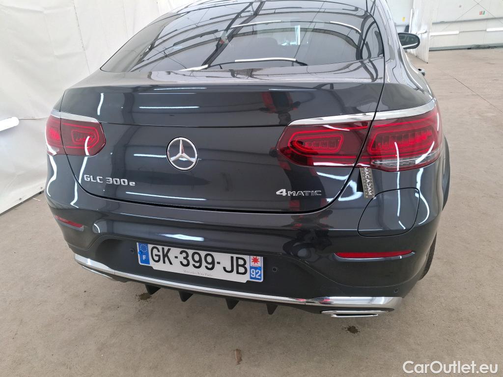 Mercedes  G-Klasee MERCEDES-BENZ GLC Coupe / 2019 / 5P / Coupé GLC 300 e AMG Line 4Matic #1