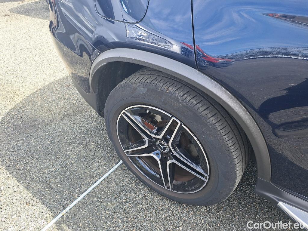  Mercedes  G-Klasee MERCEDES-BENZ GLC Coupe / 2019 / 5P / Coupé 2.0 GLC 220 D AMG LINE 4MATIC #9
