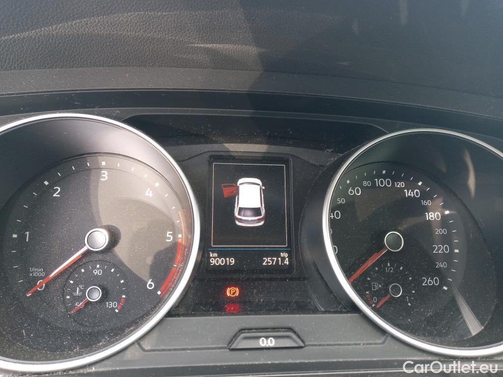 Volkswagen  Tiguan  Life 2.0 TDI 150CV AT7 E6d #31