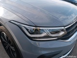  Volkswagen  Tiguan  Life 2.0 TDI 150CV AT7 E6d #17