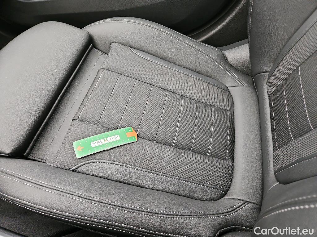  Bmw  Serie 3 BMW Série 3 Touring / 2022 / 5P / Break 318i 156ch Business Design BVA8 #9