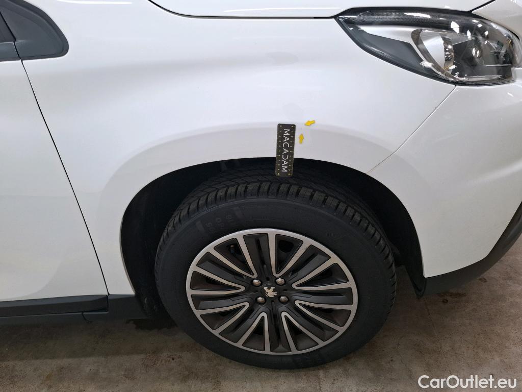  Peugeot  2008  Active Business 1.5 HDi 100CV BVM5 E6dT #32