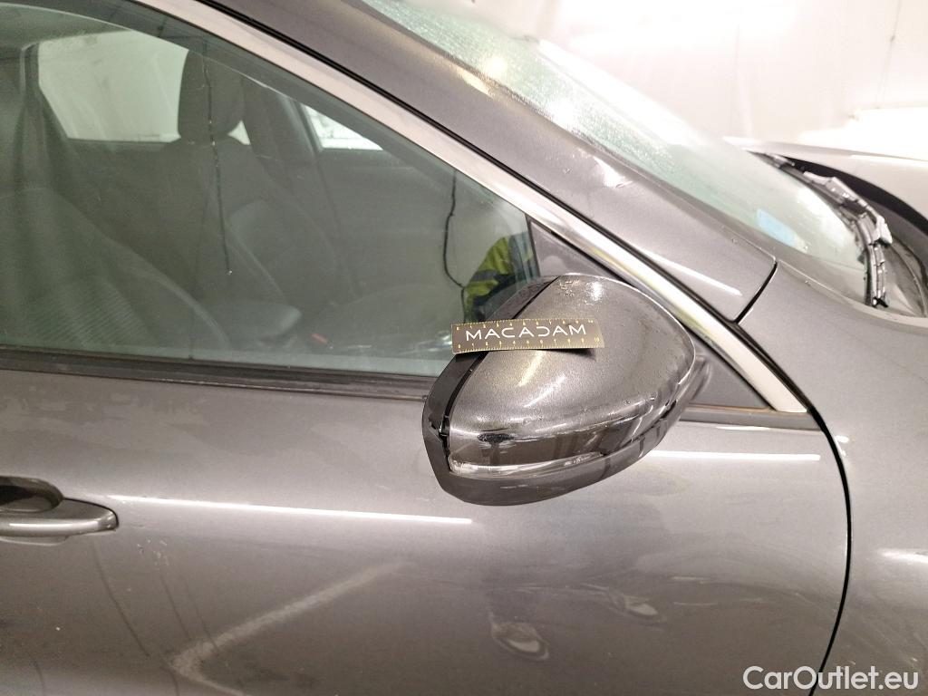  Ford  Kuga FORD  / 2019 / 5P / SUV 2.5 190 hybrid Flexifuel Pshift Titanium #11