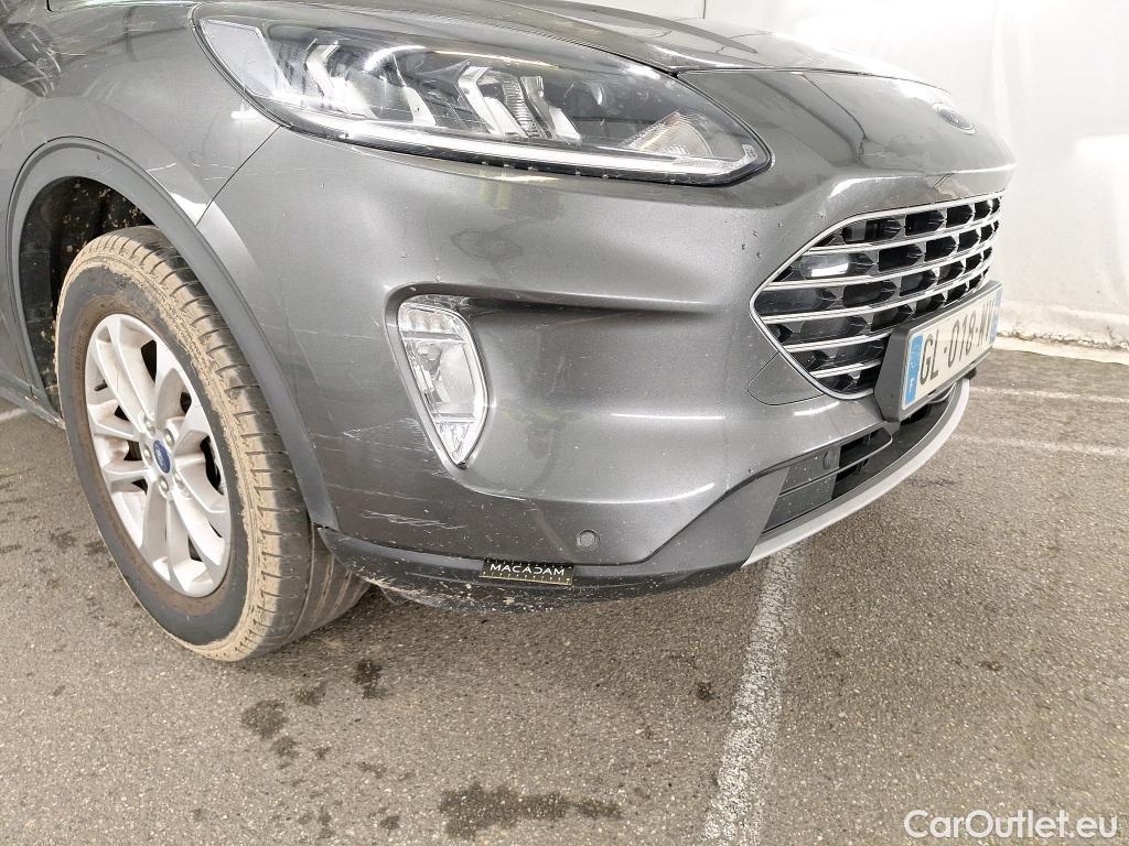  Ford  Kuga FORD  / 2019 / 5P / SUV 2.5 190 hybrid Flexifuel Pshift Titanium #70