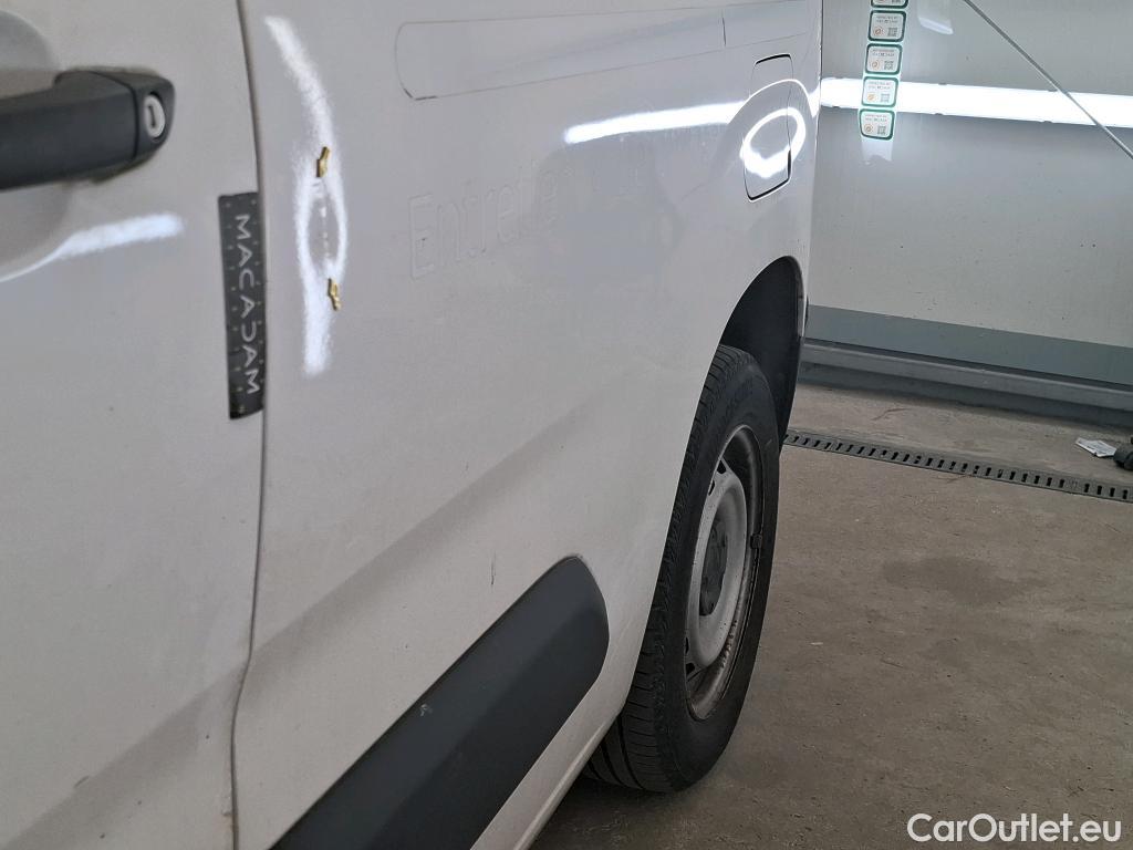  Citroen  Berlingo  Fourgon Club M 650 1.5 BlueHDi 75CV BVM5 E6dT #23