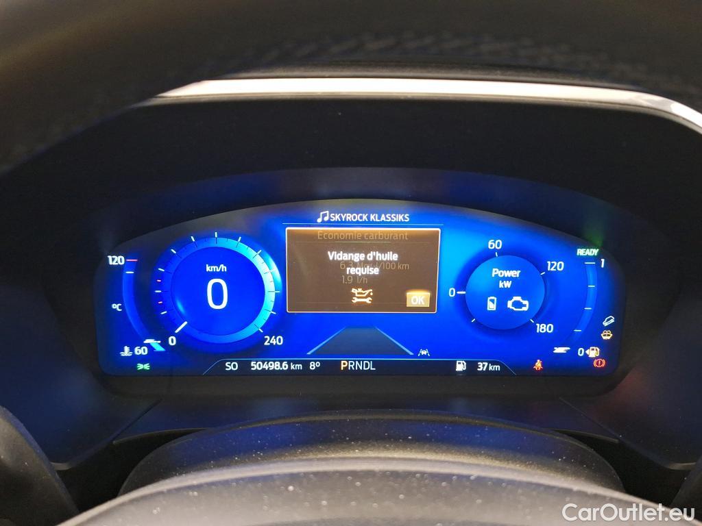  Ford  Kuga FORD  / 2019 / 5P / SUV 2.5 190 hybrid Flexifuel Pshift Titanium #83