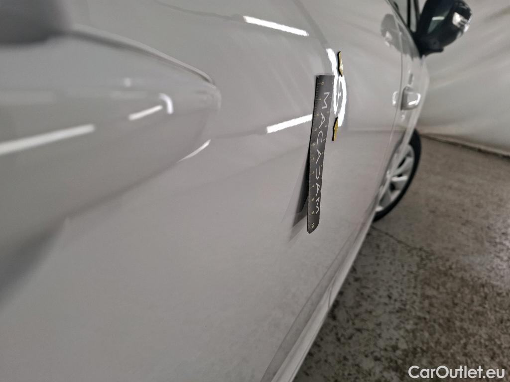  Citroen  C3  Feel Business 1.5 BlueHDI 100CV BVM6 E6d #9