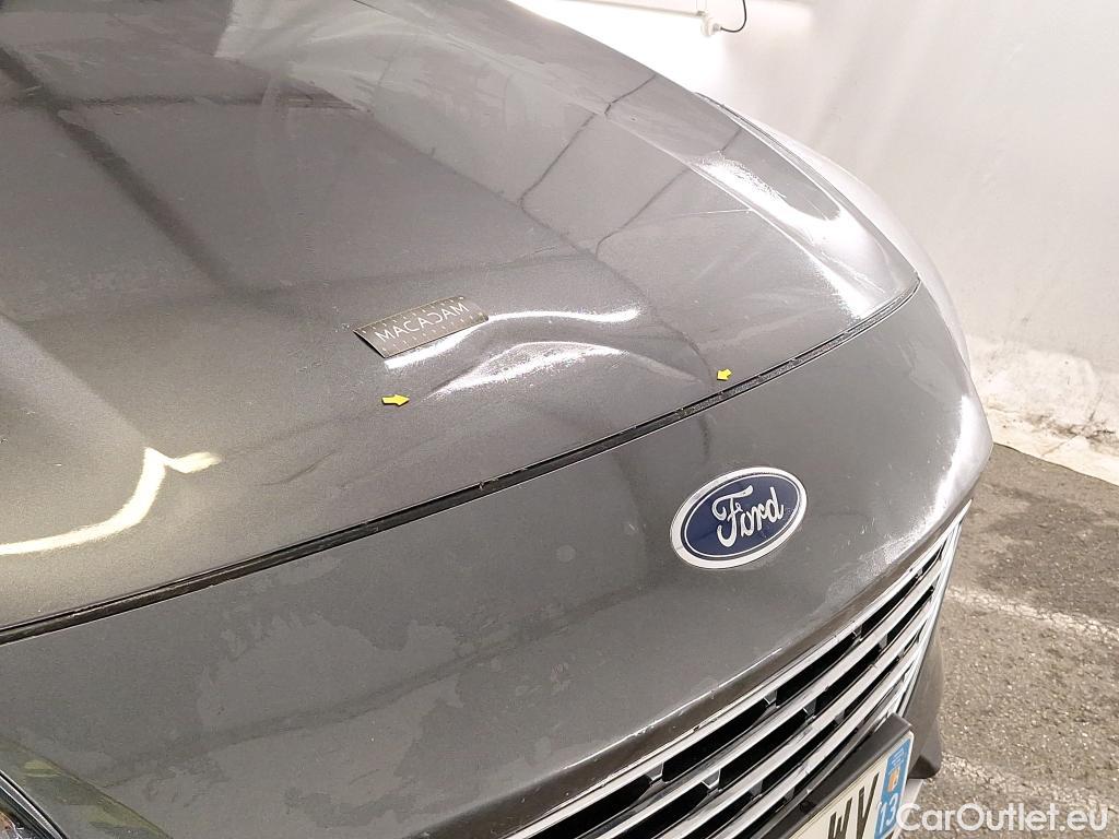  Ford  Kuga FORD  / 2019 / 5P / SUV 2.5 190 hybrid Flexifuel Pshift Titanium #2