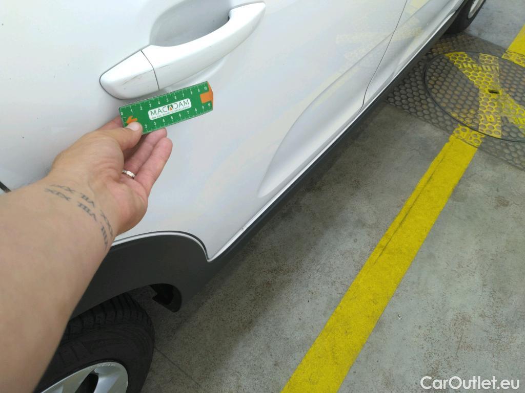  Citroen  C3  Société Feel 1.2 PureTech 80CV BVM5 E6d #30