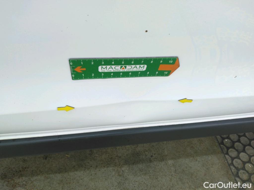  Citroen  C3  Société Feel 1.2 PureTech 80CV BVM5 E6d #2