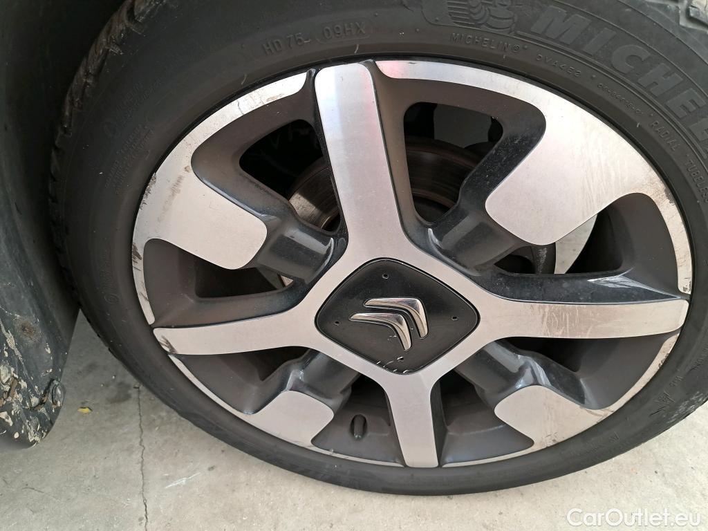  Citroen  C4 Cactus  Shine Business 1.5 BlueHDi 100CV BVM6 E6dT #24