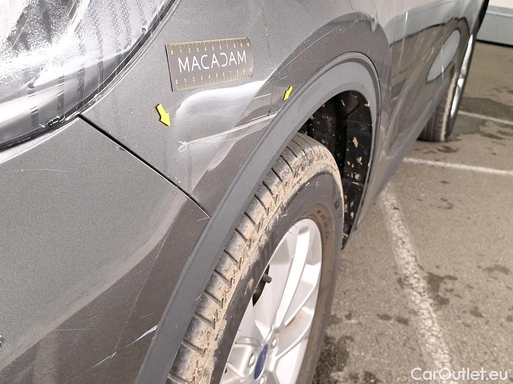  Ford  Kuga FORD  / 2019 / 5P / SUV 2.5 190 hybrid Flexifuel Pshift Titanium #5