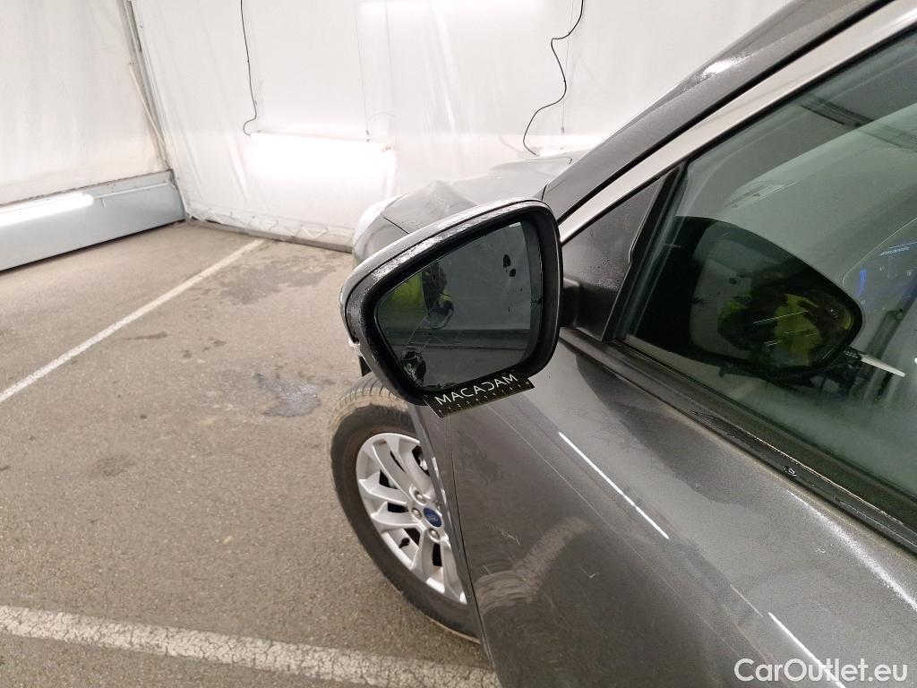  Ford  Kuga FORD  / 2019 / 5P / SUV 2.5 190 hybrid Flexifuel Pshift Titanium #45