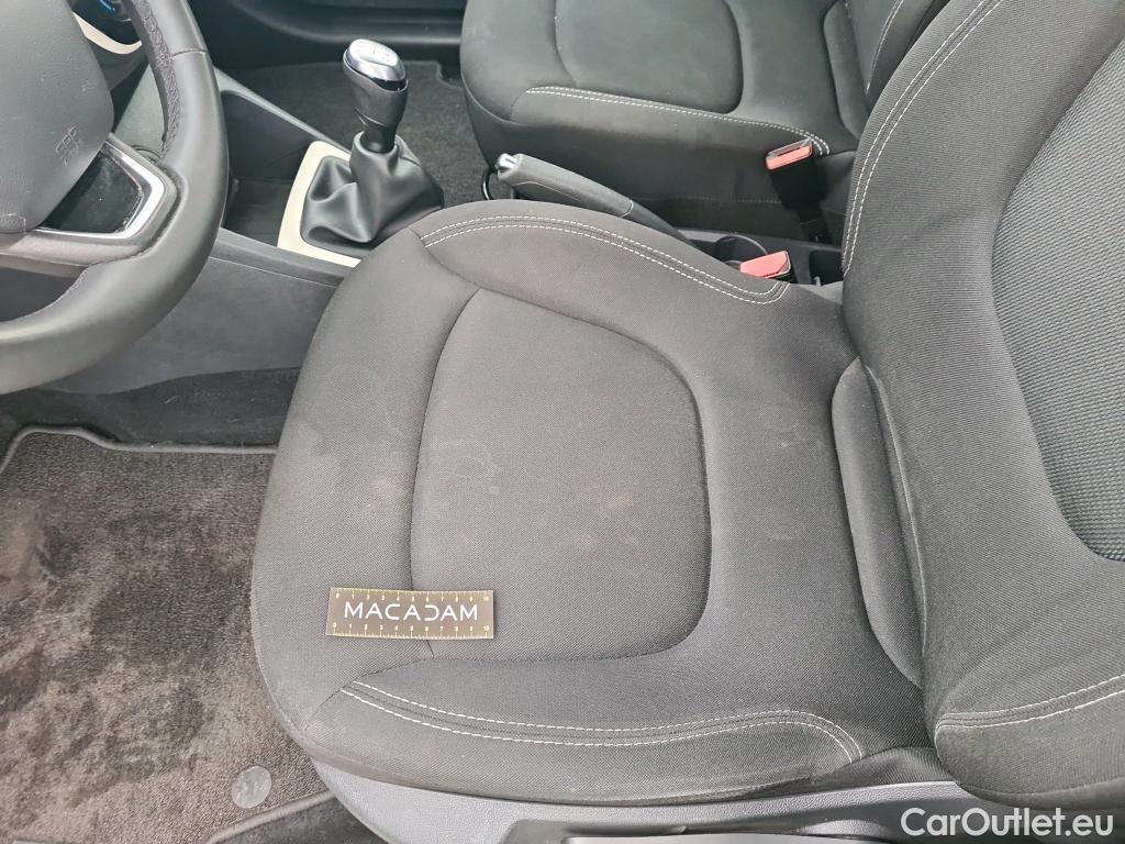  Renault  Captur  Business 0.9 TCe 90CV BVM5 E6 #11